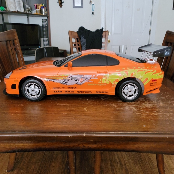 1:6 Scale The Fast And The Furious RC Cars - Picture 13 of 16